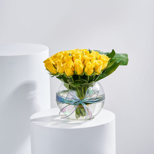 فازة ورد أصفر